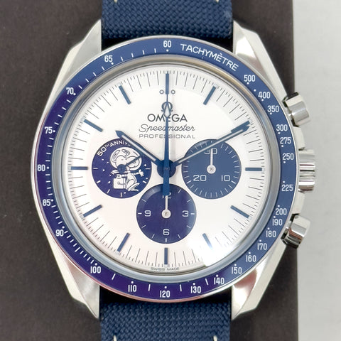 Omega Speedmaster Moonwatch SNOOPY 310.32.42.50.02.001