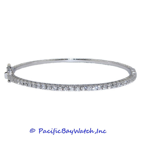 Ladies 18K White Gold Diamond Bangle