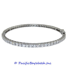 Ladies 18K White Gold Diamond Bangle