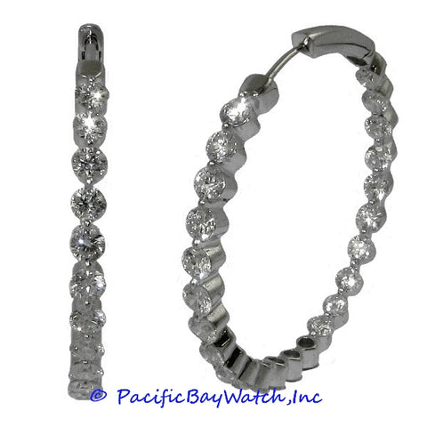 Ladies 18k White Gold Diamond Earrings