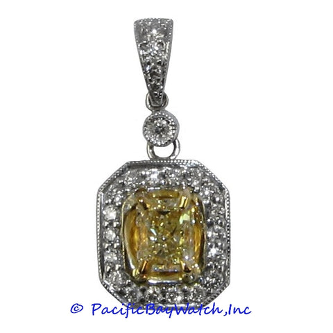 Ladies 18K White Gold Diamond Pendant