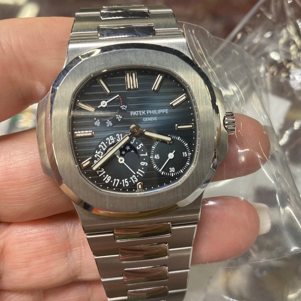 Pre-Owned Patek Philippe Nautilus 5711/1R-001